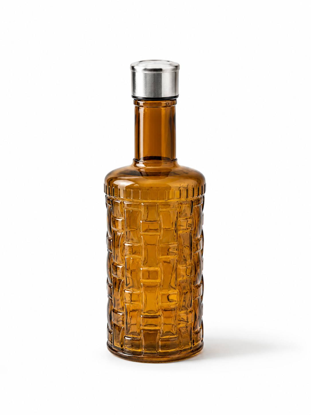 زجاجة مياه زجاجية مجدولة